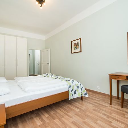 Hotel Orion Πράγα Εξωτερικό φωτογραφία