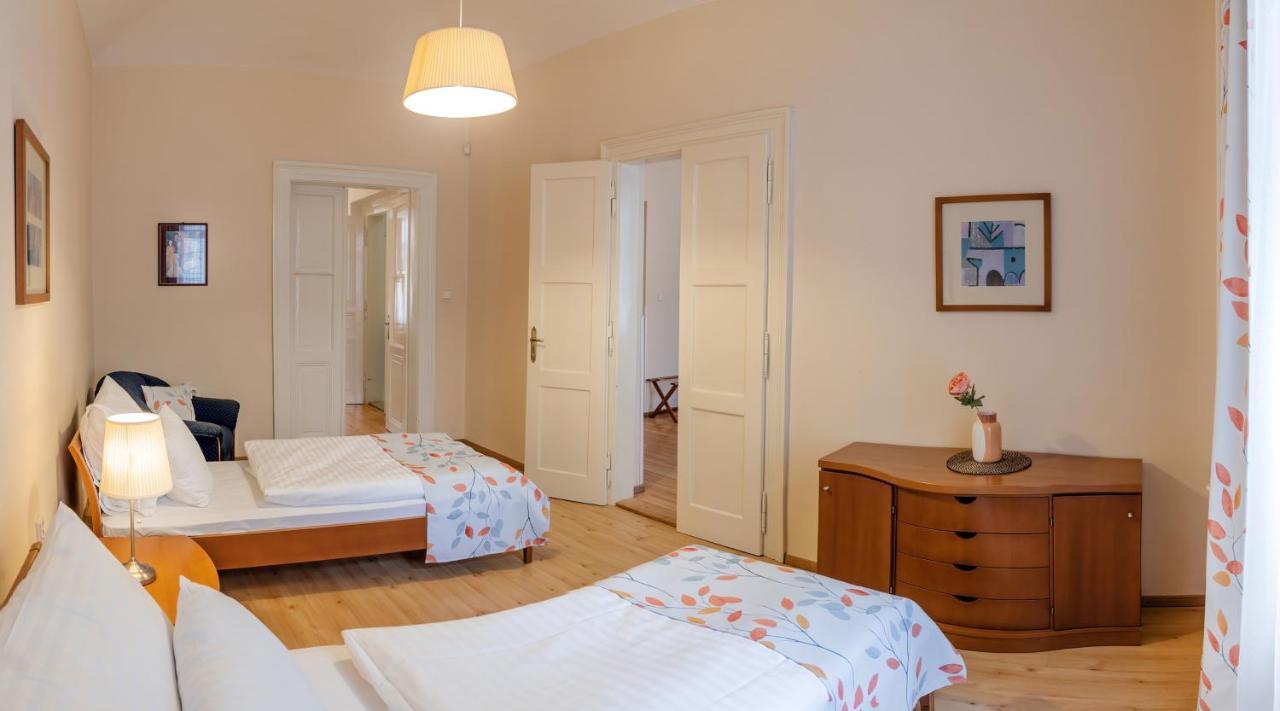 Hotel Orion Πράγα Εξωτερικό φωτογραφία
