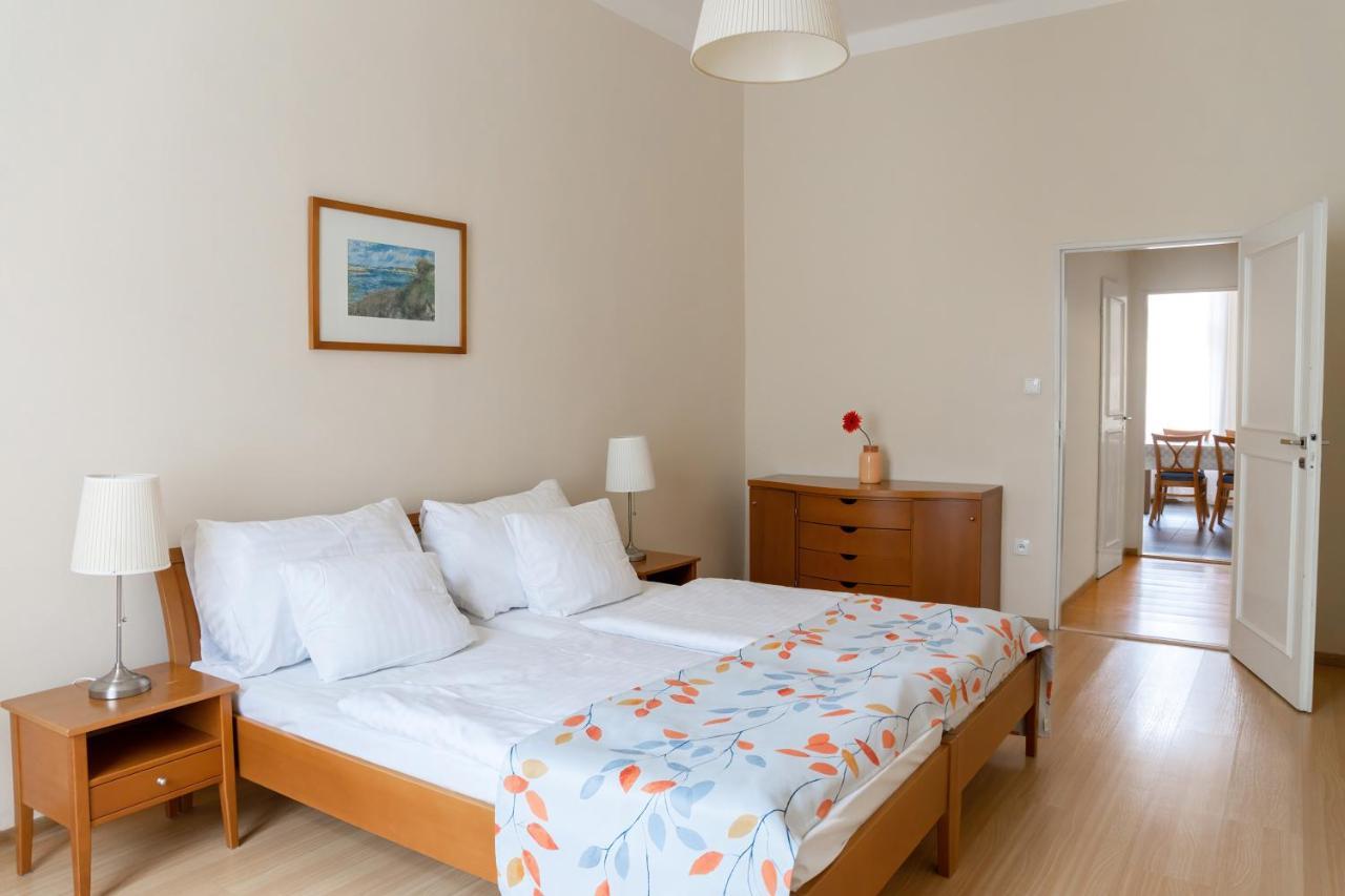 Hotel Orion Πράγα Εξωτερικό φωτογραφία