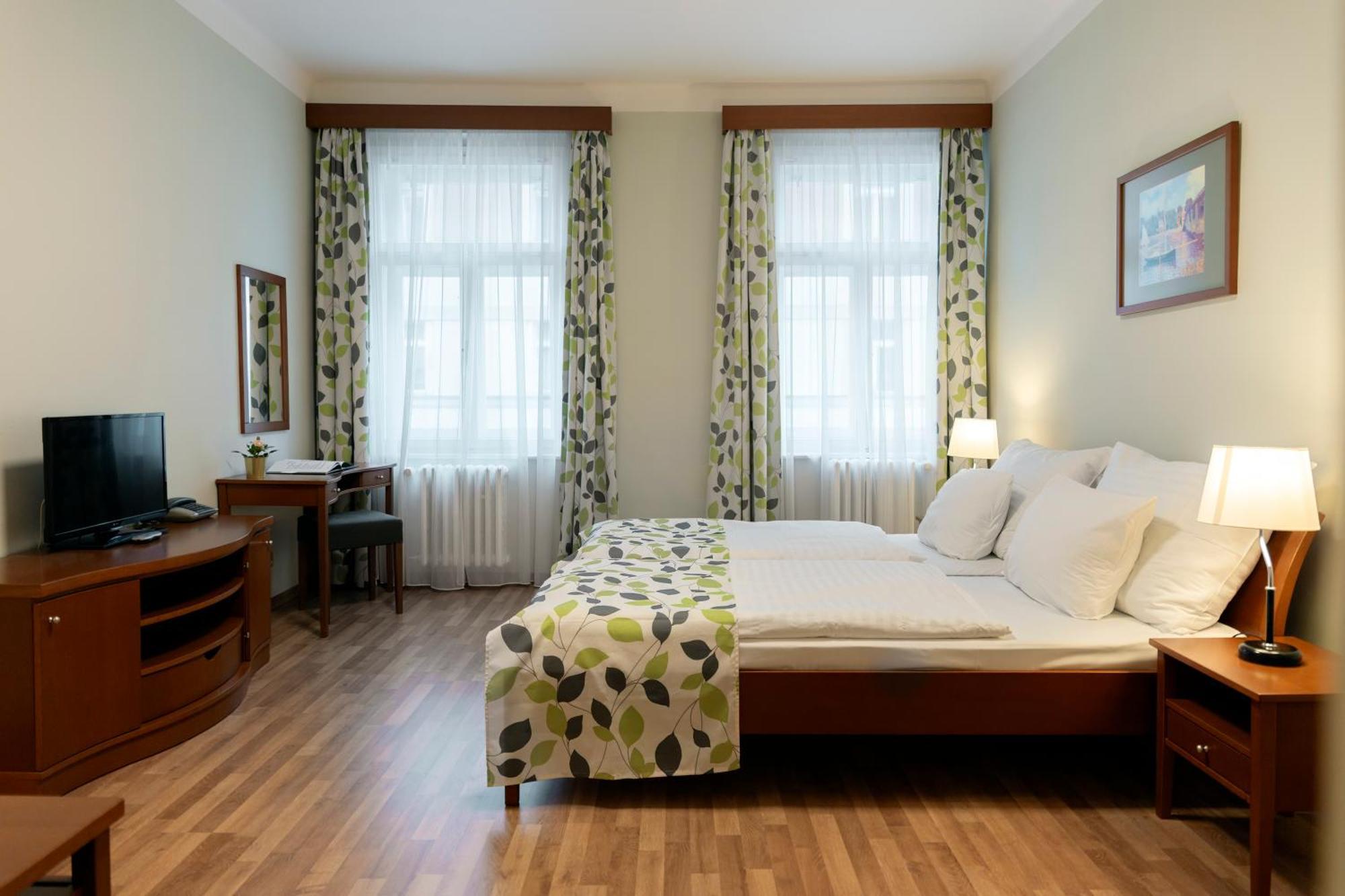 Hotel Orion Πράγα Εξωτερικό φωτογραφία