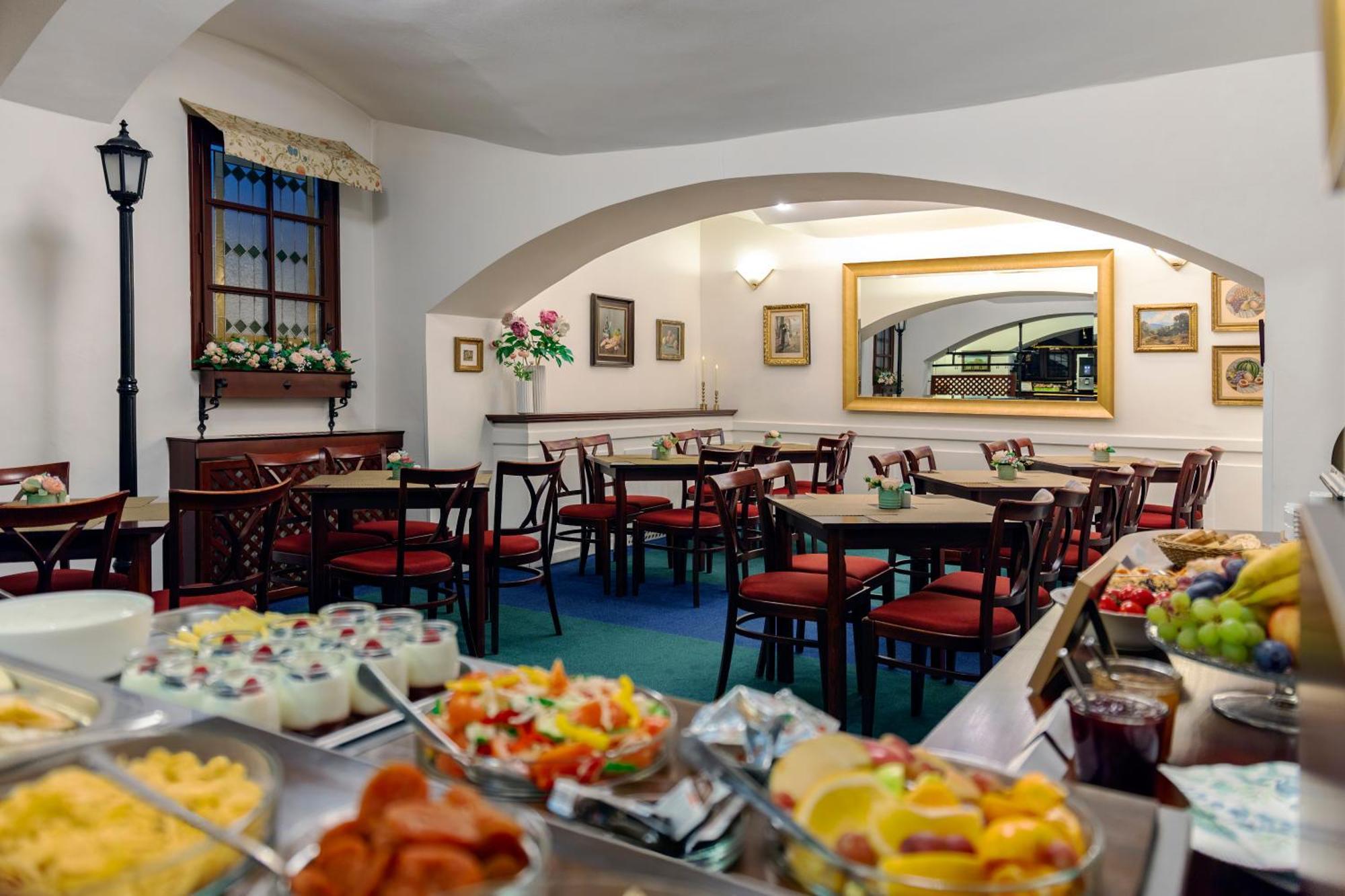 Hotel Orion Πράγα Εξωτερικό φωτογραφία