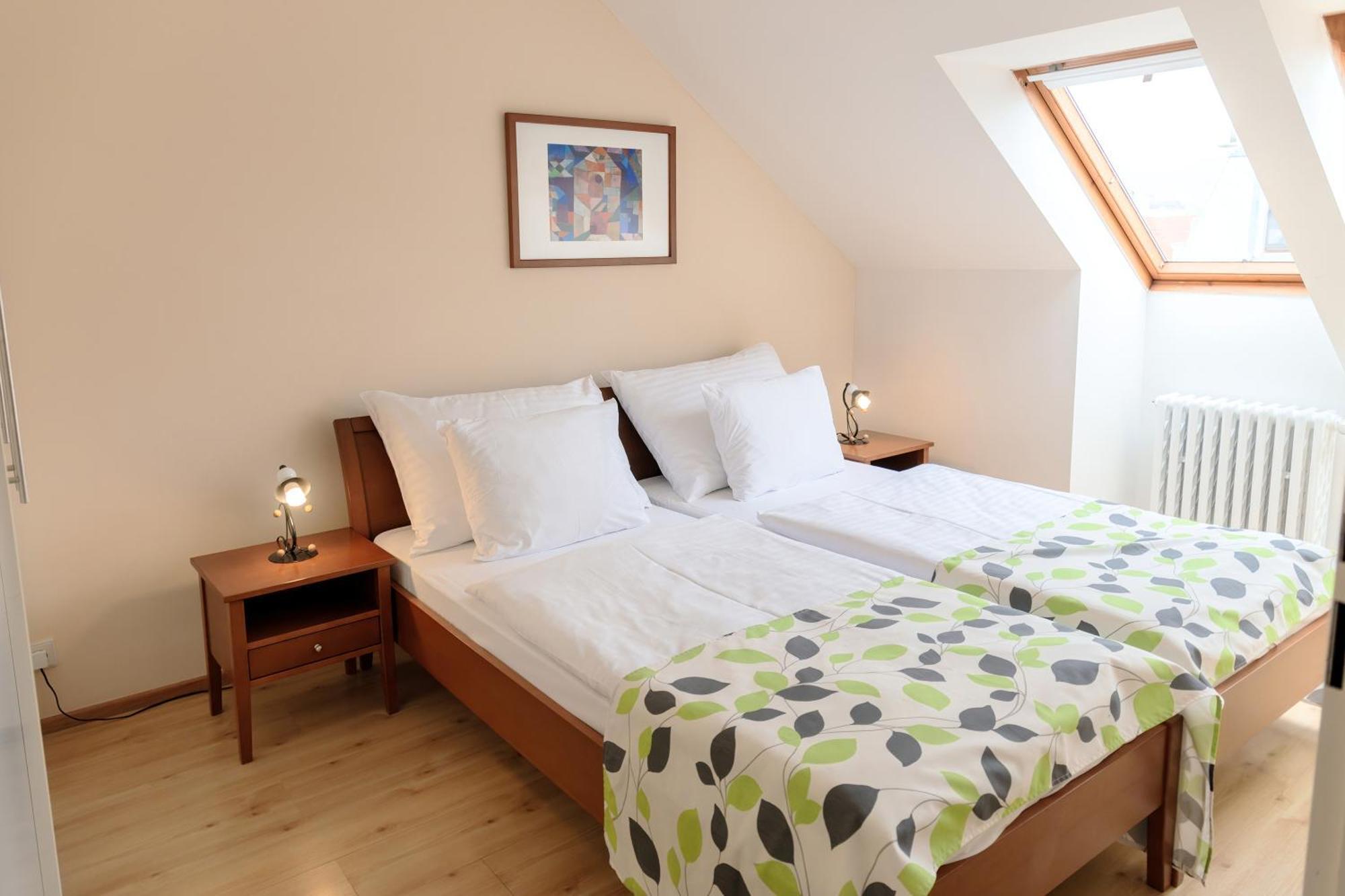 Hotel Orion Πράγα Εξωτερικό φωτογραφία