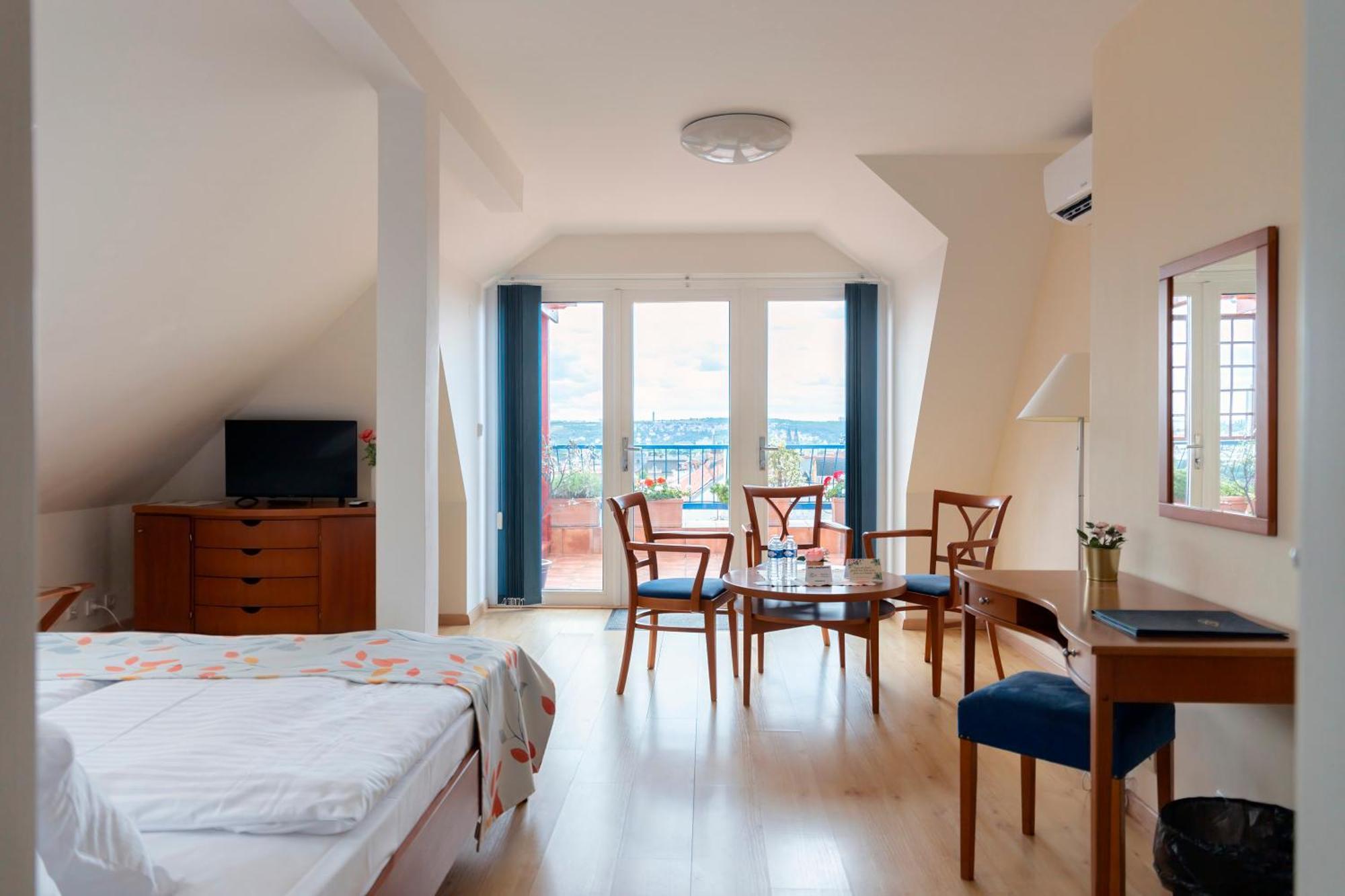 Hotel Orion Πράγα Εξωτερικό φωτογραφία